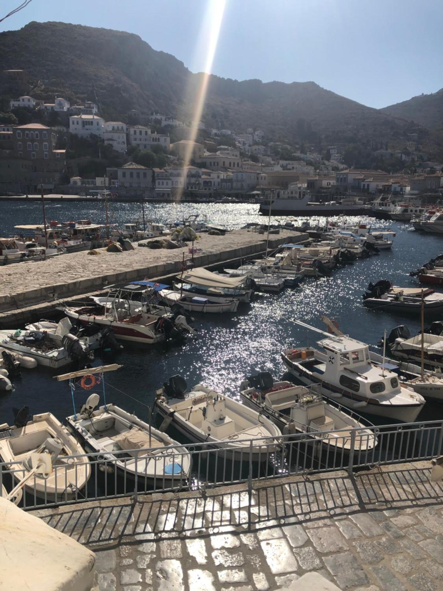 Hydra'S View Lejlighed Eksteriør billede